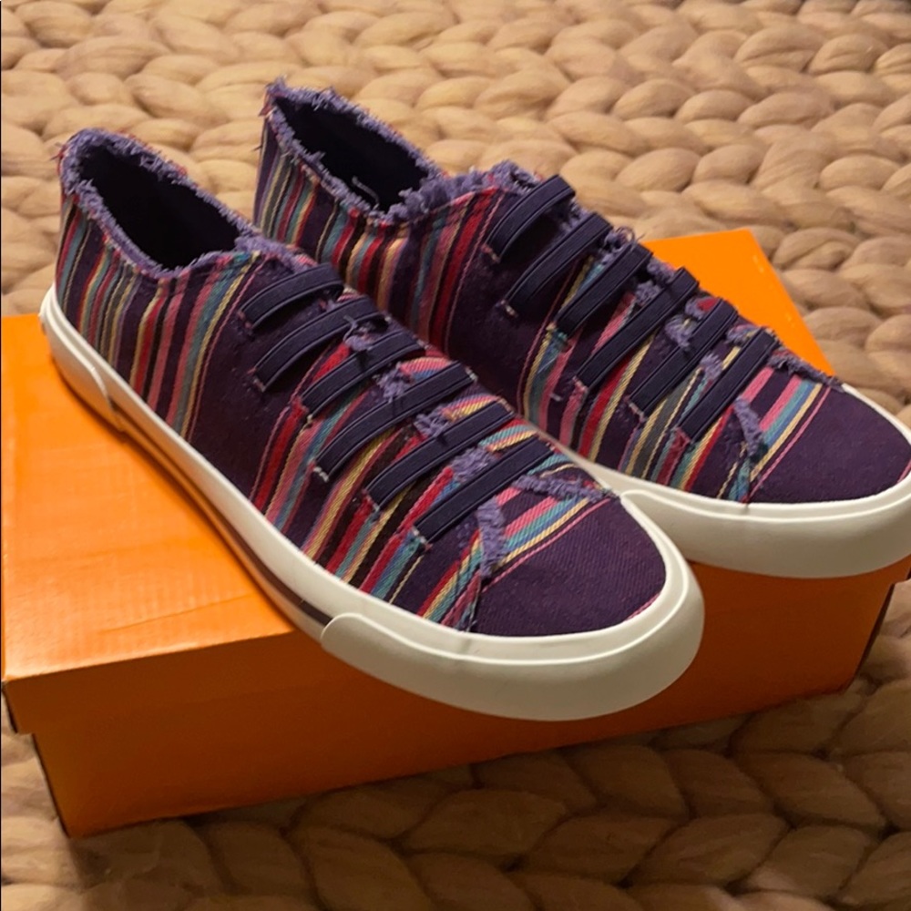 Women’s Rocket Dog sneakers